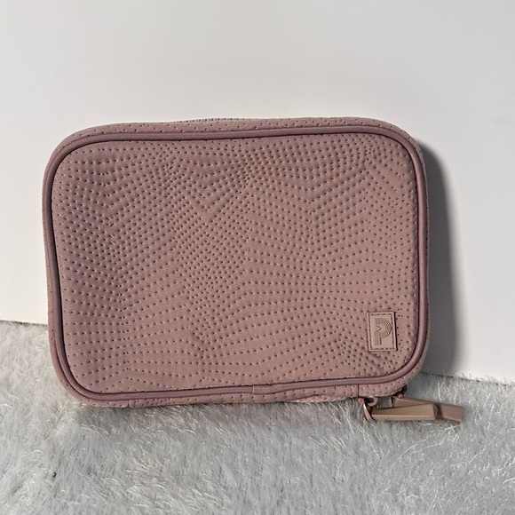 Pink Quilted Women's Clutch - Picture 2 of 8